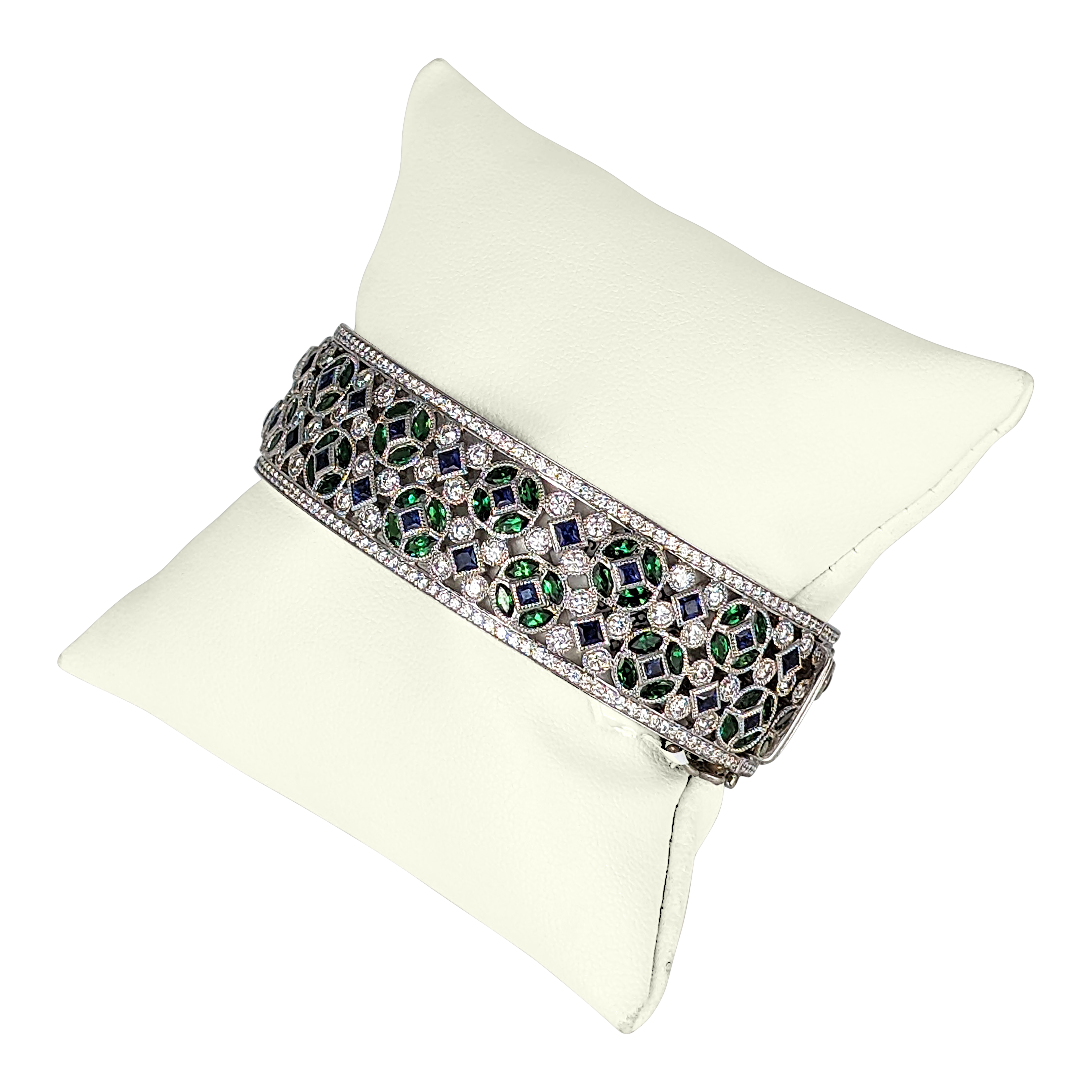 Exquisite Multi-Gem Bracelet in 18K White Gold – 5.70 CT Diamonds, 104 Emeralds & 52 Blue Sapphires